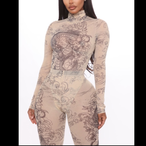 Dragon print beige mesh body suit + leggings coord set (size m) - Picture 3 of 3